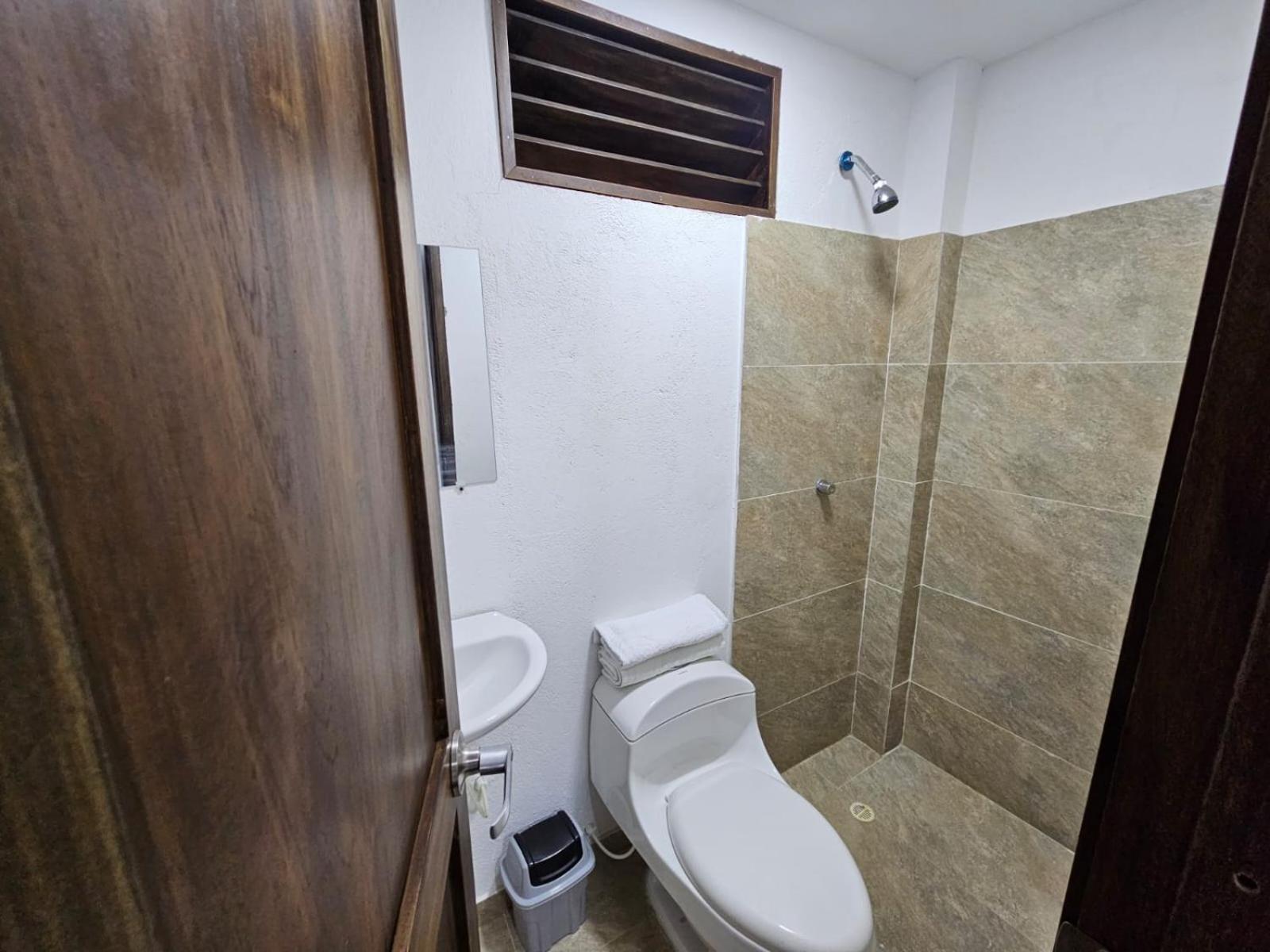 Hotel Victoria Queen וילה-וייחה מראה חיצוני תמונה